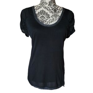 Lululemon scoop neck t-shirt size 6